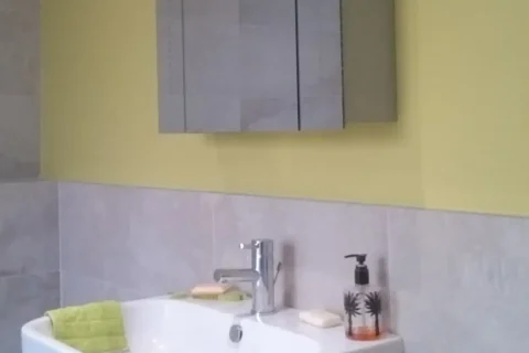 Bathroom 12