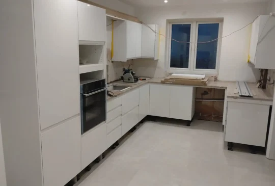 Kitchen 10