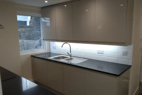 Kitchen 8